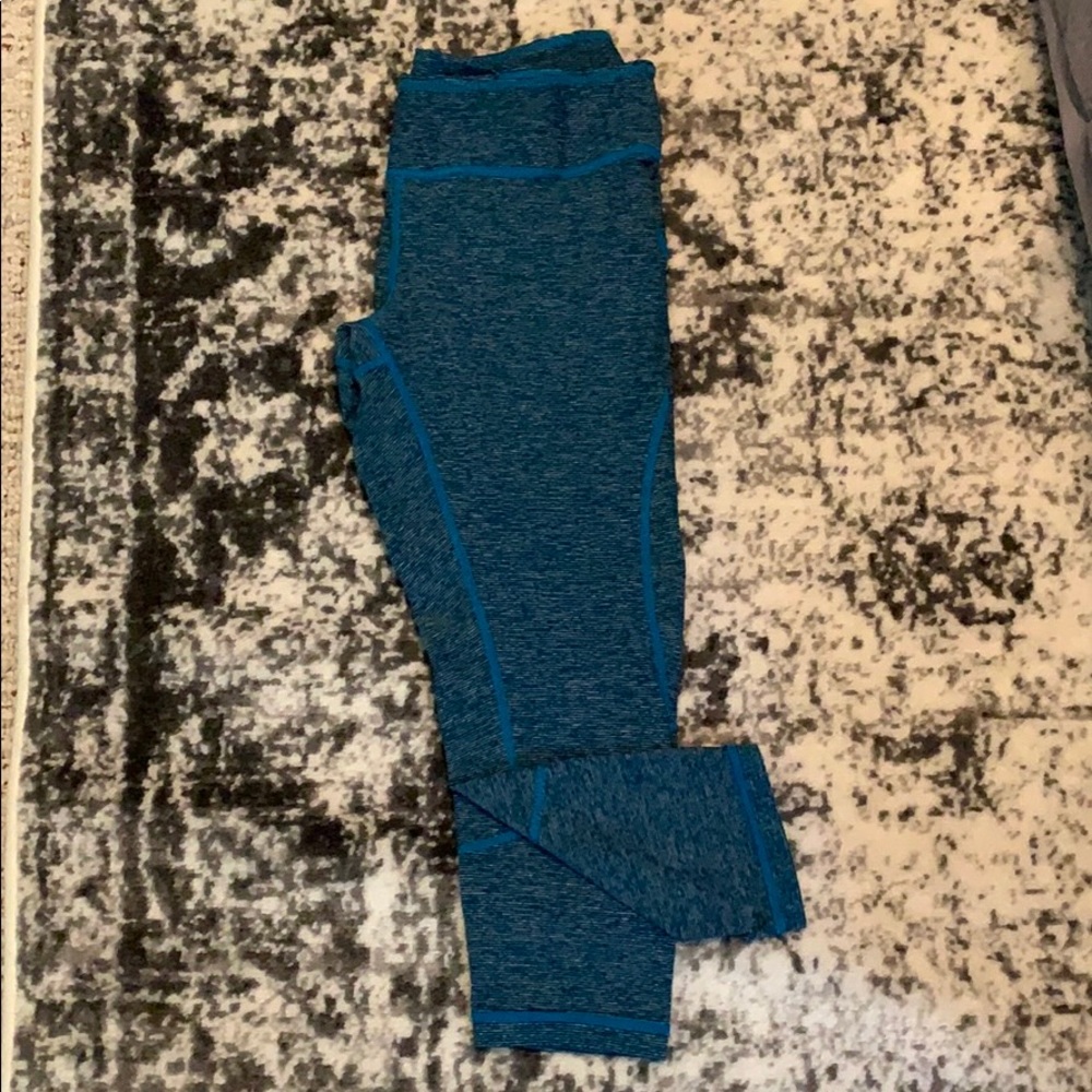 Zella Reversible Capri Leggings/Tights, Size M